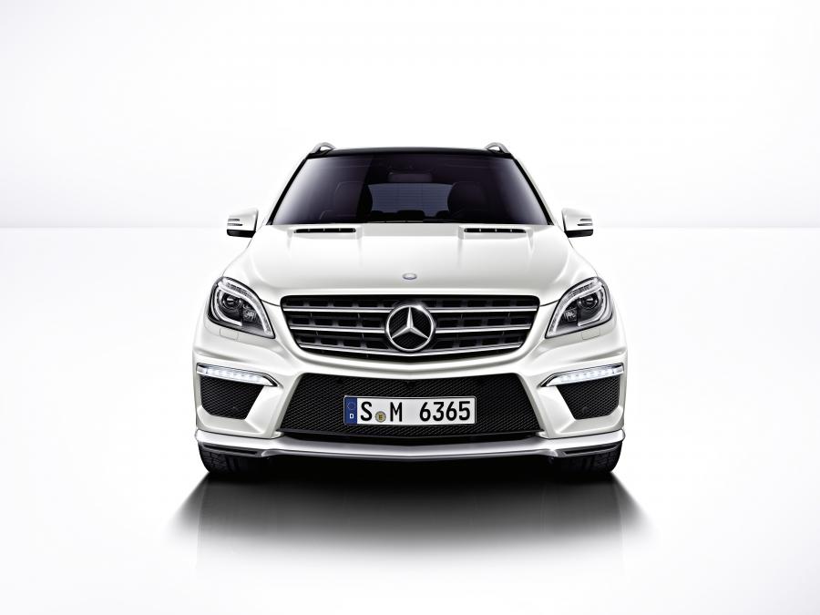  Mercedes-Benz ML63 AMG 2011 года  (фото 64 из 81)
